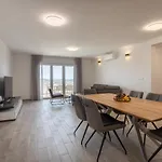 Apartment Hill Trogir